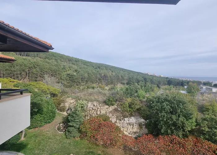 Garden Of Eden - Sea View Апартамент