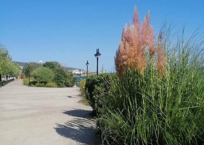 Garden Of Eden - Sea View Апартамент